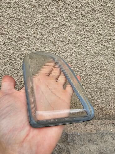 ваза стеклянная прозрачная высокая без узора: Правая противотуманная фара Renault 1997 г., Б/у, Оригинал, Германия — 3