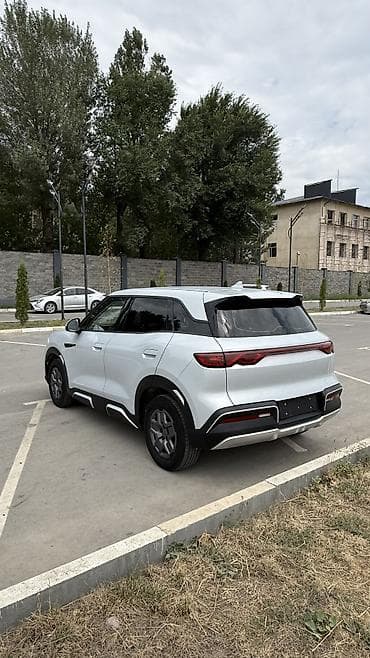 byd леопард 5: BYD Yuan Up: 2024 г., 1.5 л, Автомат, Электромобиль, Кроссовер — 6