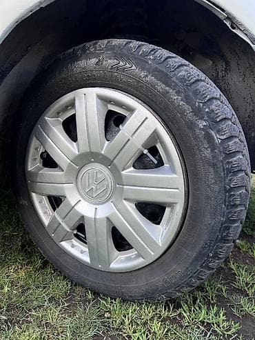 m111 2 2: Volkswagen Golf: 1993 г., 1.8 л, Ручные, Бензин, Хэтчбэк — 6