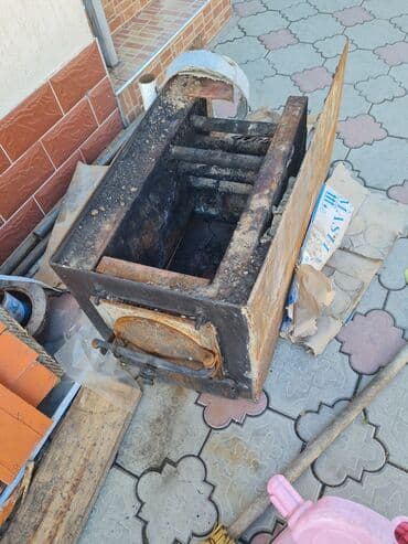 очаг для казана: Продаю печку, советское железо — 1