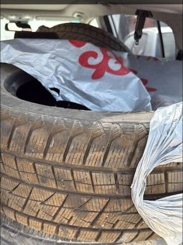 шины 2456018: Шины 285 / 50 / R 20, Зима, Б/у, Комплект, Внедорожные (АТ/МТ), Япония, Bridgestone — 1