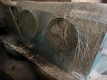 Для цветочного магазина Продается кондиционер Пользовались месяц