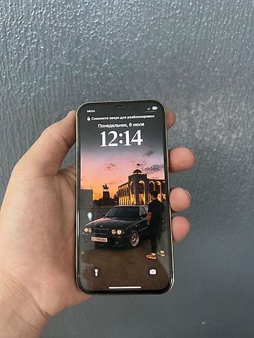 плеер ipod: IPhone 12 Pro, Б/у, 128 ГБ, Золотой — 2