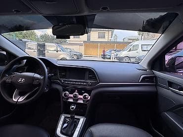 Hyundai Avante: 2019 г., 1.6 л, Вариатор, Бензин, Седан — 6