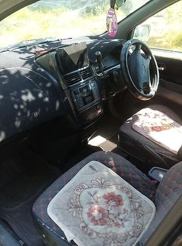 купить 100 крузак: Toyota Gaia: 2001 г., 2 л, Автомат, Бензин, Минивэн — 5