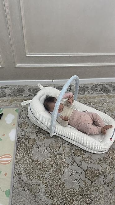 doona x: Детское гнездышко-кокон с дугой и подвесными игрушками - Мягкое — 3