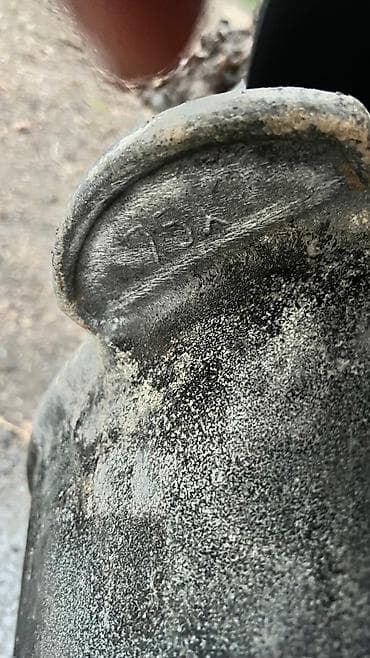 бачки для воды: Металлический бак примерно на 75 литров,предназначенный для — 2