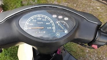 скутерлер ош: Тип скутера Yamaha, 50 куб. см, Бензин, Б/у — 3