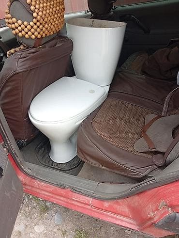 промышленный пол: Унитаз-компакт с бачком - Напольная модель «компакт»: чаша и бачок в — 1