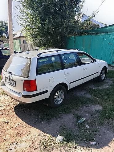 Унаа сатуу: Volkswagen Passat: 1999 г., 1.8 л, Кол менен иштөөчү, Бензин, Универсал — 3