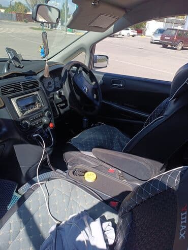 авто из кореи в наличии в бишкеке: Honda Stream: 2002 г., 2 л, Автомат, Бензин, Минивэн — 3