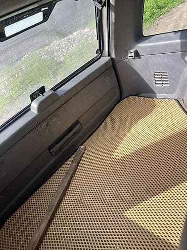 теранно: Nissan Terrano: 1999 г., 3.3 л, Автомат, Газ, Внедорожник — 8