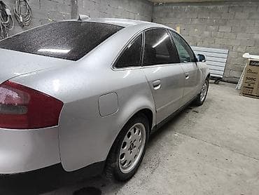 аудио техника: Audi A6: 2001 г., 2.4 л, Механика, Бензин, Седан — 8