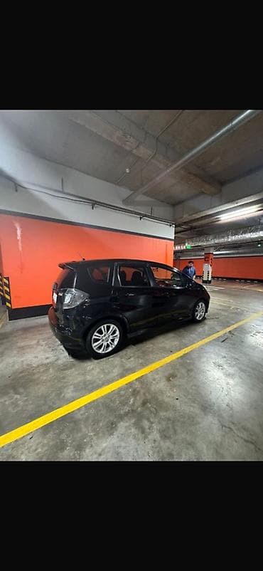 хонда сйырвы: Honda Fit: 2011 г., 1.5 л, Автомат, Бензин, Хэтчбэк — 8