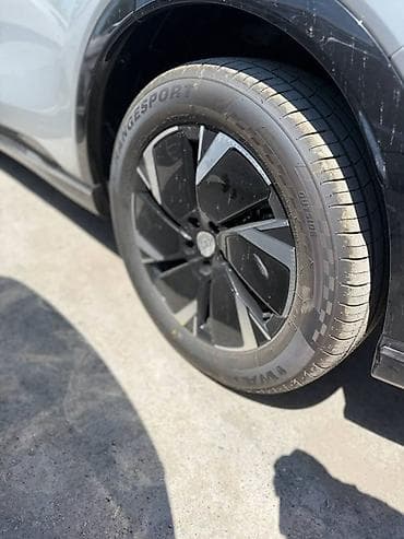 geely e5: Changan : 2026 г., 1.5 л, Автомат, Гибрид, Внедорожник — 7