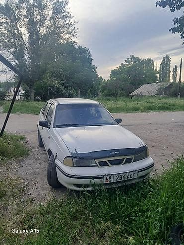 Daewoo Nexia: 2006 г., 1.5 л, Механика, Бензин, Седан