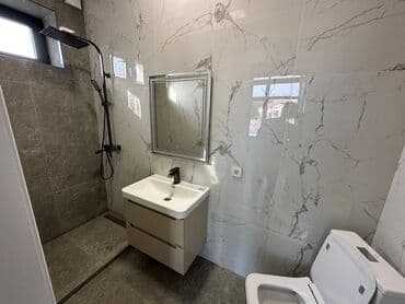 город ош дом: Үйдүн жарымы, 225 кв. м, 6 бөлмө, Кыймылсыз мүлк агенттиги, Евро оңдоо — 15