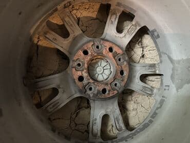 тракторные шины: Диски R 17 BMW, Комплект, отверстий - 4, Б/у — 1