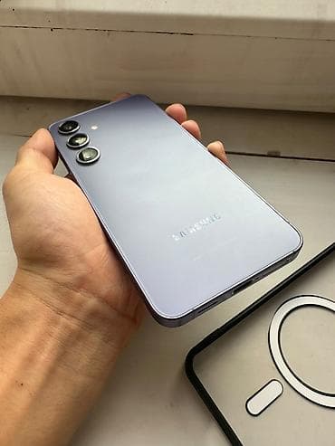 google pixel 8a: Samsung Galaxy S24, Б/у, 256 ГБ, цвет - Фиолетовый — 2