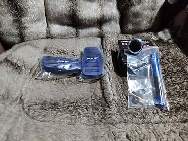 fit 2004: Набор аксессуаров для тюнинга автомобиля Honda Fit (с логотипом FIT) — 1