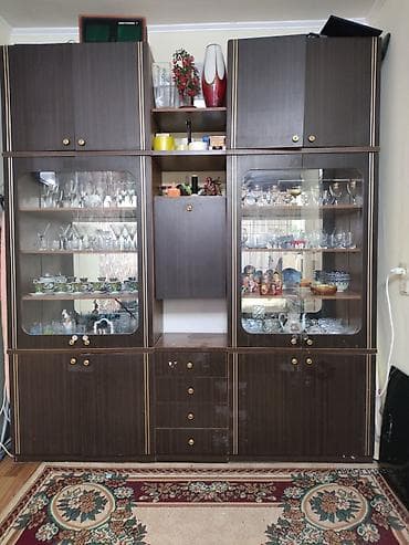 кух стенка: Гарнитур для зала, Шкаф, Дерево, цвет - Коричневый — 3