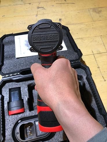 мото касилька: Аккумуляторная бесщеточная дрель‑шуруповерт ALEM 18 В в кейсе — 8