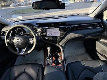 prius prim: Toyota Camry: 2019 г., 2.5 л, Вариатор, Гибрид, Седан — 7