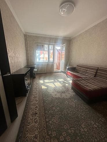 продается квартира 105: 2 комнаты, 60 м², 105 серия, 4 этаж, Евроремонт — 5