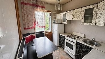 сдаю кв аламедин рынок: 3 комнаты, 60 м², 105 серия, 3 этаж, Косметический ремонт — 2