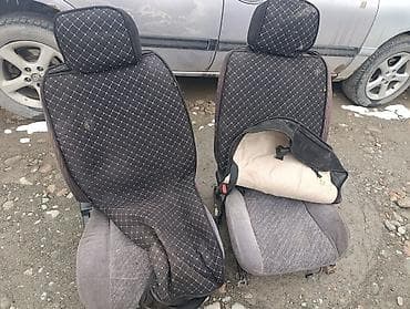 Унаа тетиктери: Nissan Cefiro A32
Ниссан Цефиро А32 
переднии сиденья 
цена за штуку — 1