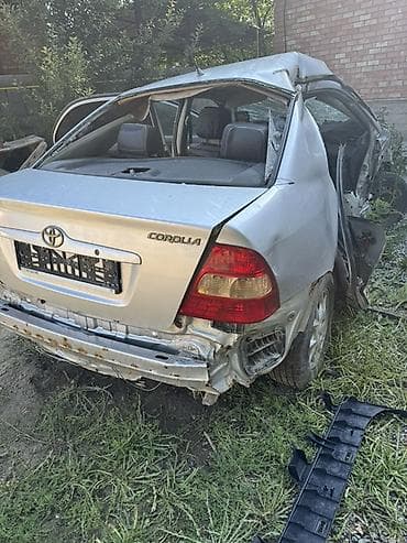 corolla e120: Toyota Corolla E120, седан, серебристый — разбор по запчастям — 1