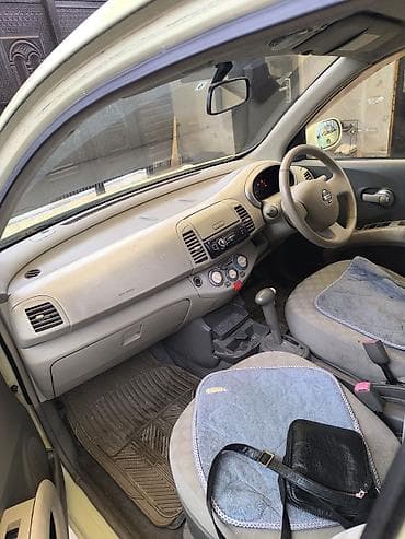 Продажа авто: Nissan March: 2003 г., 1.3 л, Автомат, Бензин, Хэтчбэк — 4