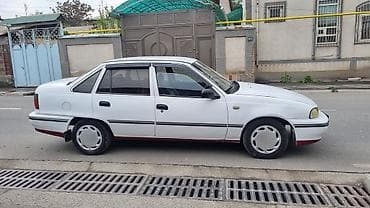 mazda bongo: Daewoo Nexia: 1995 г., 1.5 л, Ручные, Седан — 2