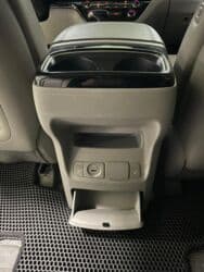 багажник голф 2: Kia Carnival: 2019 г., 2.2 л, Автомат, Дизель, Минивэн — 10