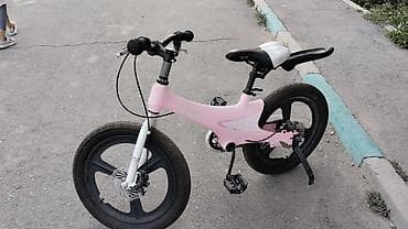 honda step: Детский велосипед, 2-колесный, 4 - 6 лет, Для девочки, Б/у — 1