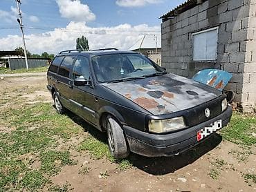 правое крыло фит: Volkswagen Passat Variant: 1989 г., 1.8 л, Механика, Бензин, Универсал — 3