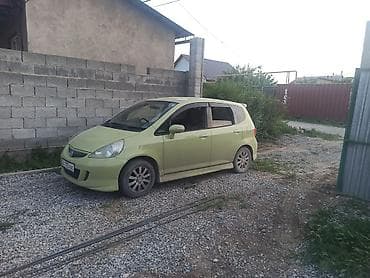 линолеум в бишкеке: Honda Fit: 2005 г., 1.3 л, Вариатор, Бензин — 1