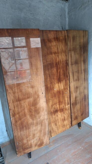 отдам дом в хорошие руки бесплатно: Отдам даром мебель советская, шторы, книги. Пишпек. самовывоз в одни — 4