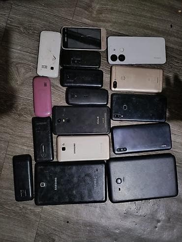 honor 9a: Лот кнопочных телефонов разных брендов и моделей. Состав: - Несколько — 5