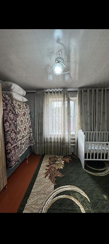 ош дом сатылат: 64 м², 4 бөлмө, Унаа токтотуучу жай, Забор, тосулган — 4