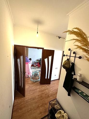 квартиры 106 серии: 2 комнаты, 53 м², 106 серия улучшенная, 3 этаж, Косметический ремонт — 2