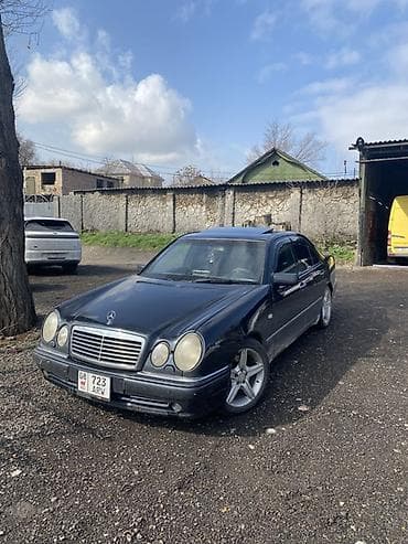 авто бесплатно: Mercedes-Benz E-Class: 1997 г., 4.3 л, Автомат, Газ, Седан — 4