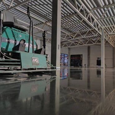 заливка пола: Стяжка Бесплатная консультация Больше 6 лет опыта — 4