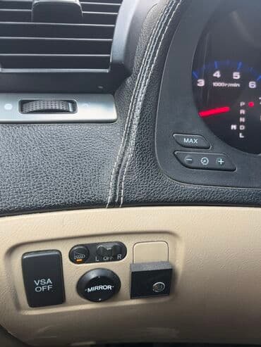 авто прода: Acura TL: 2005 г., Автомат, Бензин, Седан — 4