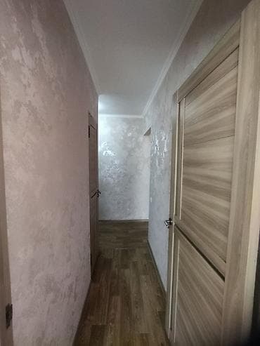 brk group: 1 комната, 32 м², 3 мкр 104 серия, 3 этаж, Косметический ремонт — 4