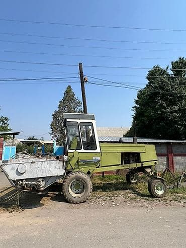 метан оборудование: Самоходная косилка-жатка (жатвенный комплекс) Описание: - Самоходная — 3