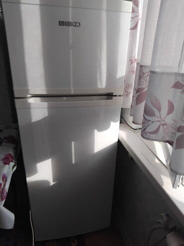 встраиваемая бытовая техника для кухни: Холодильник Beko, Двухкамерный — 3