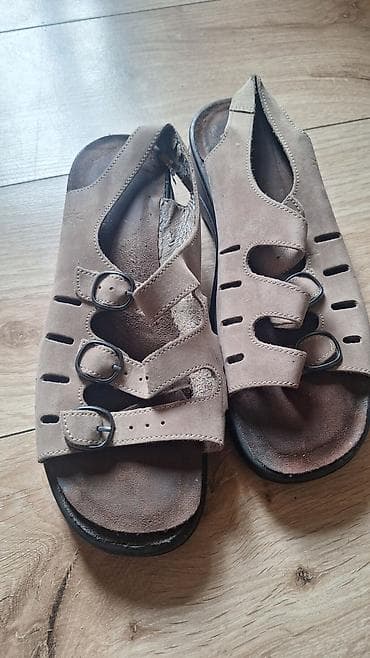 Жеке буюмдар: Босоножкалар, 40, Clarks, Колдонулган, түсү - Саргыч боз, Өзү алып кетүү — 2