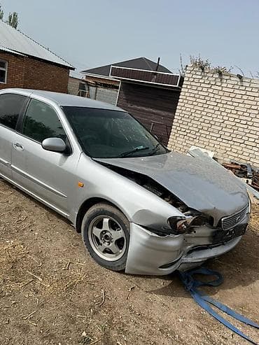 old man: Nissan Maxima: 1999 г., 2 л, Автомат, Бензин, Седан — 5