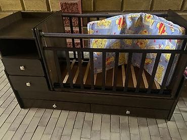 Сантехника: Детская односпальная кровать, Б/у, Для девочки, Для мальчика, С матрасом, ДСП, Самовывоз, Платная доставка — 1